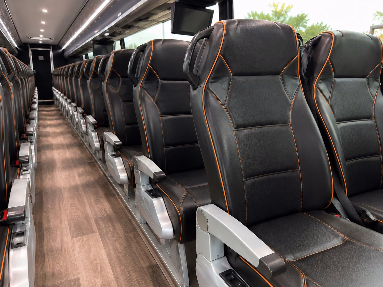 iowa cubs and iowa wolves fan shuttle bus rentals in urbandale