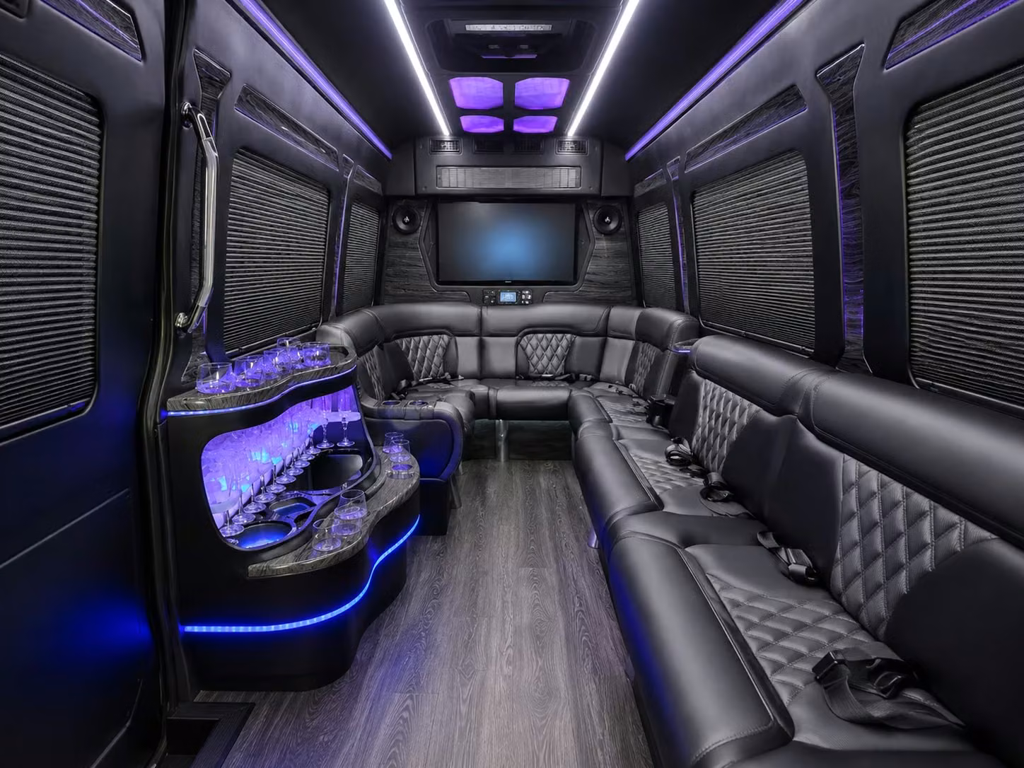 school groups and student organizations can travel farther with urbandalecharterbuscompany com