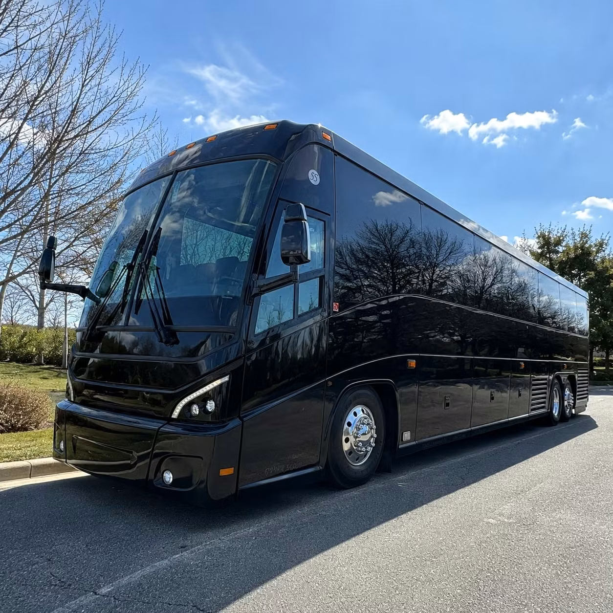 shuttle transportation for camp dodge and iowa national guard operations near urbandale
