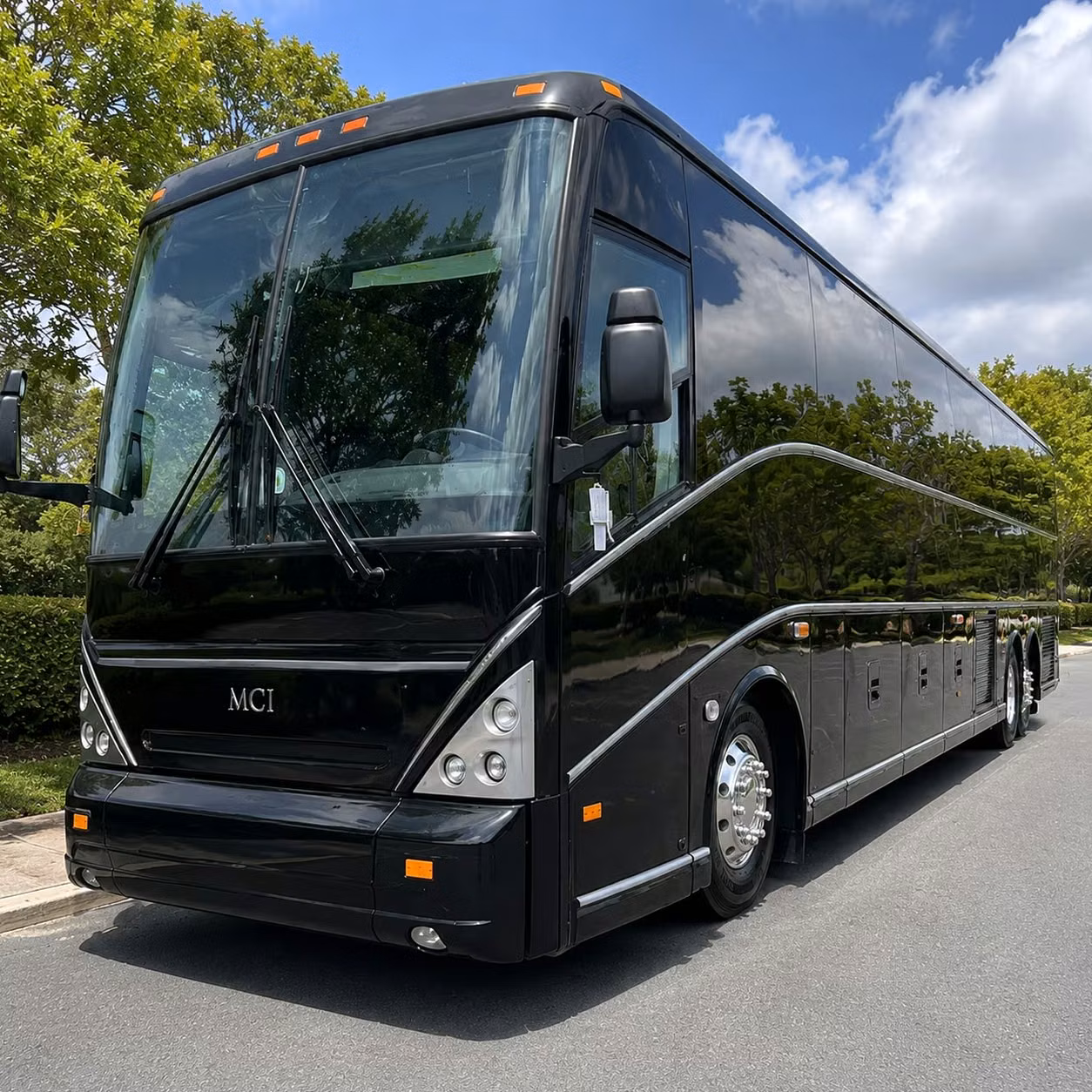 team building and corporate outing transportation around urbandale