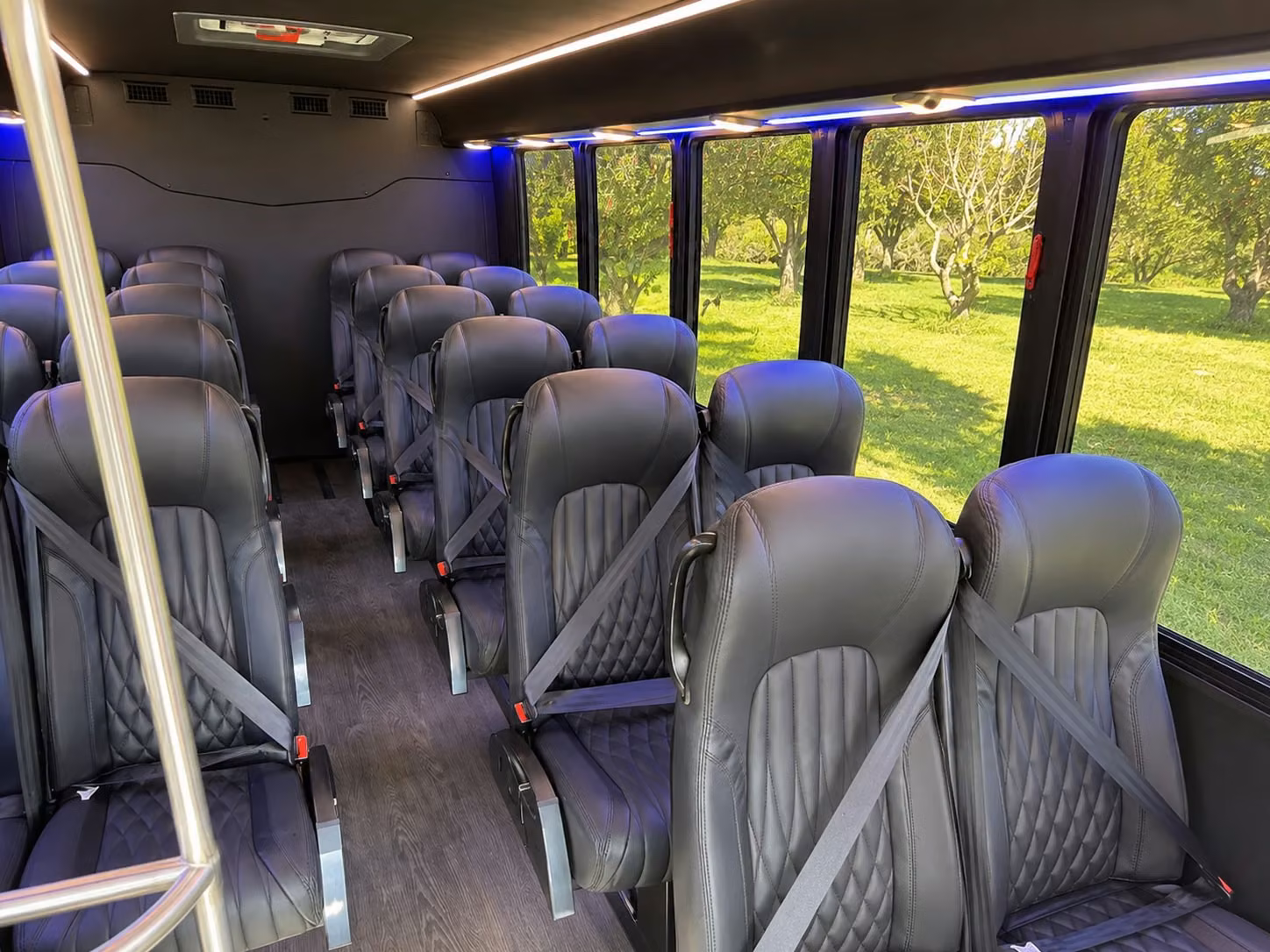 urbandale airport transportation